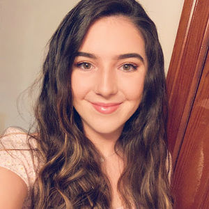 Meet your Posher, Hannah